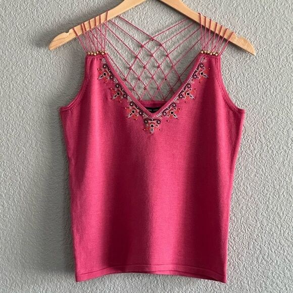 NWT NY & Co. Tank Top Beaded Pink Embroidered V-Neck Strappy Shirt Sz Medium - Picture 1 of 7